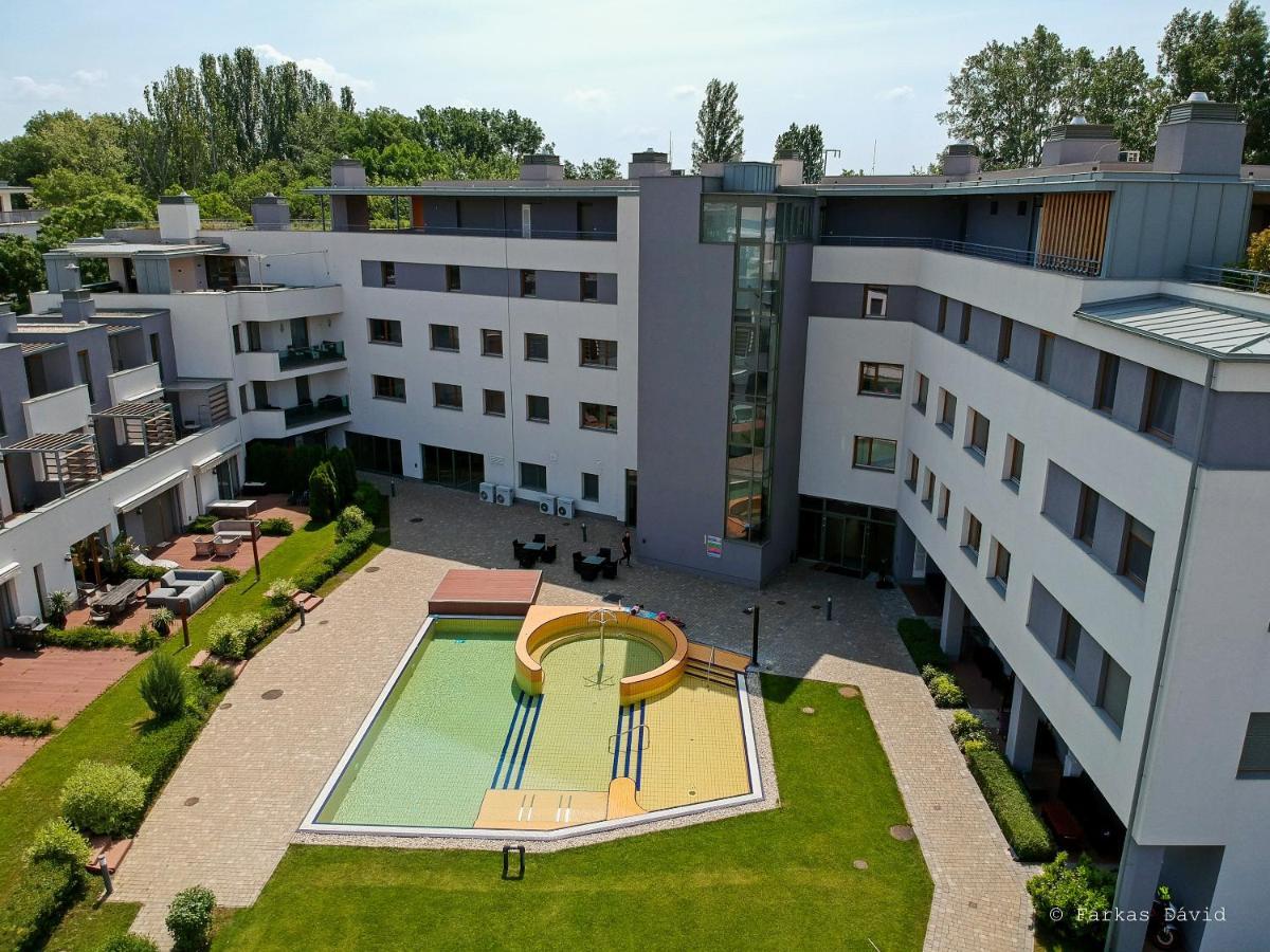 באלאטונפורד Silver Delux Apartman מראה חיצוני תמונה