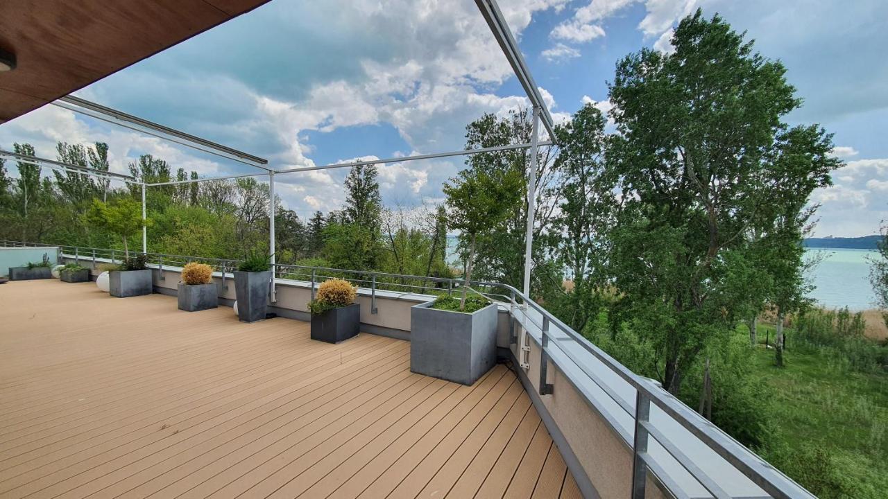 באלאטונפורד Silver Delux Apartman מראה חיצוני תמונה