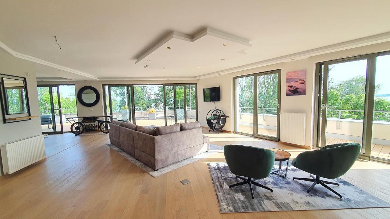 באלאטונפורד Silver Delux Apartman מראה חיצוני תמונה