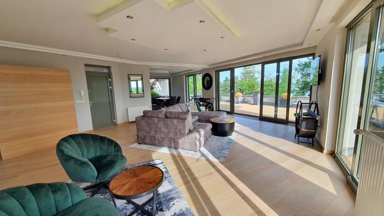 באלאטונפורד Silver Delux Apartman מראה חיצוני תמונה