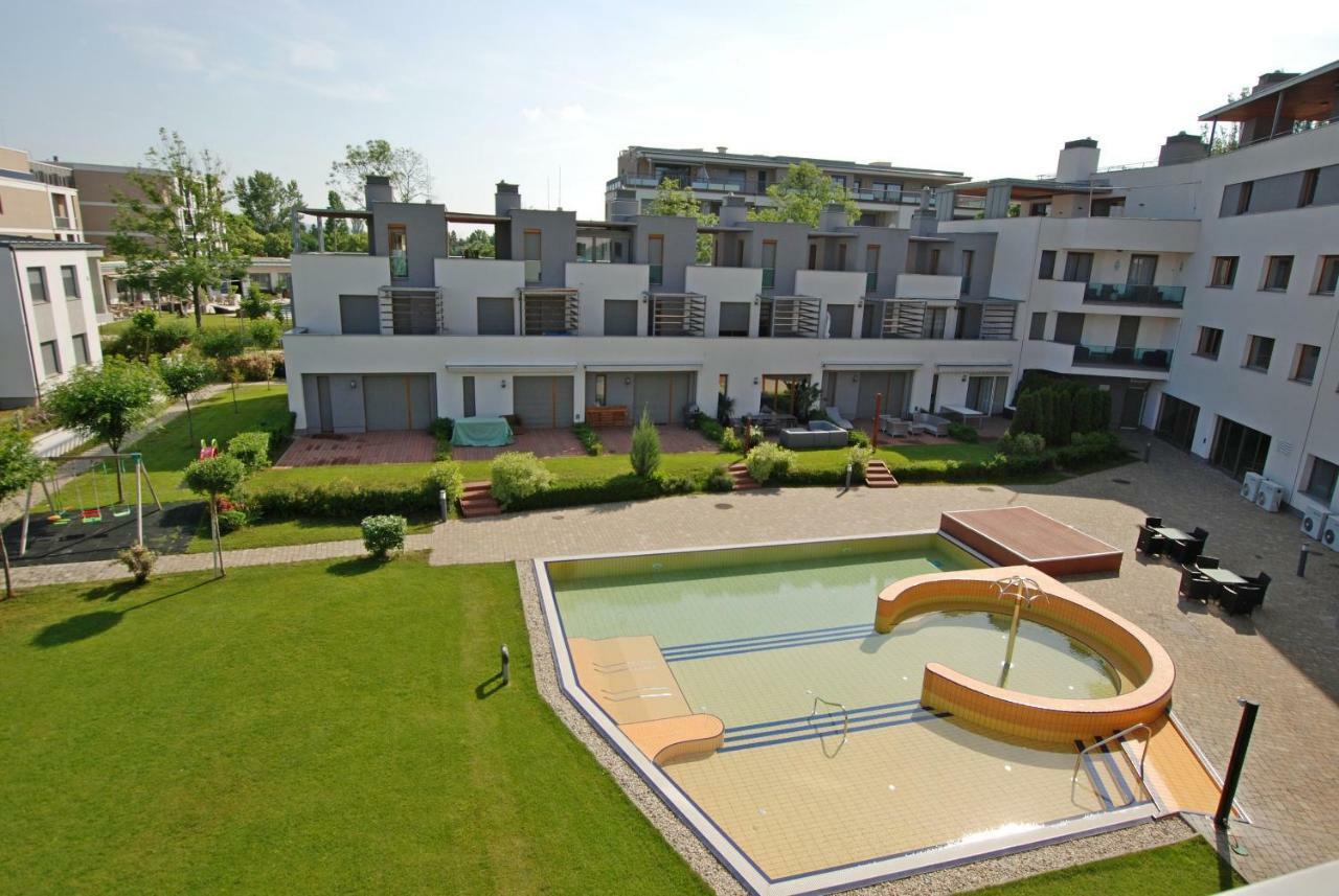 באלאטונפורד Silver Delux Apartman מראה חיצוני תמונה